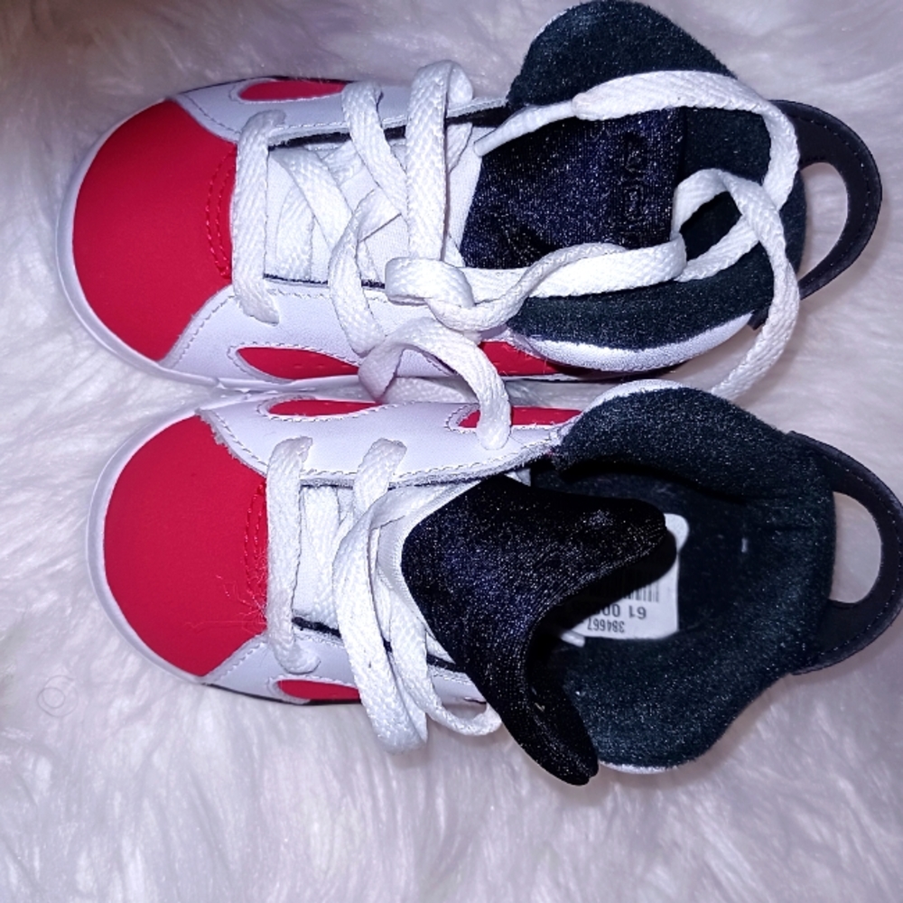 Jordan sneakers - toddler